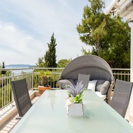 Appartement Luxury Next To The Sea Trogir