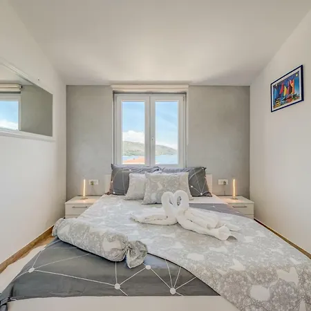 Luxury Next To The Sea Trogir